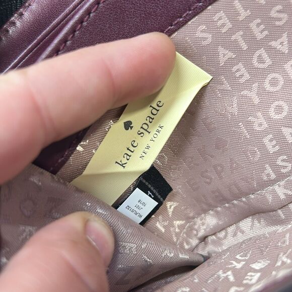 1635 Kate spade leather full zip wallet - Picture 13 of 16